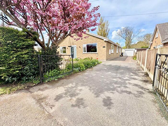 3 Bedroom Bungalow For Sale In Sea Lane, Saltfleet, LN11