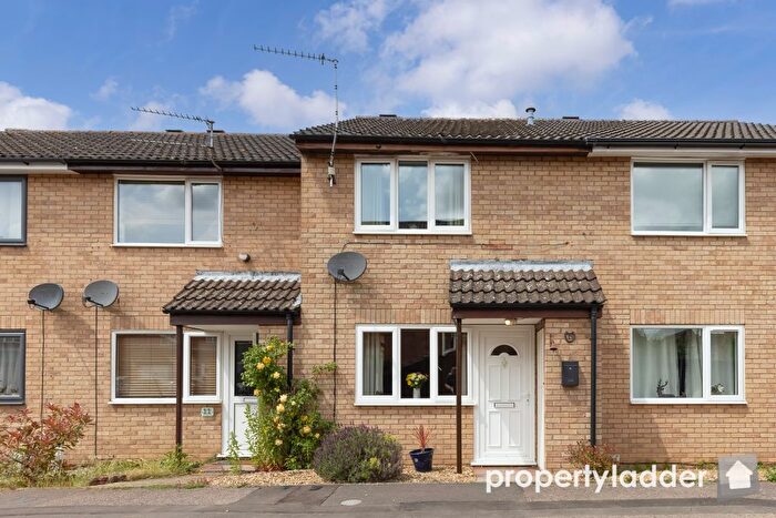 2 Bedroom Terraced House For Sale In Redwing Gardens, Spixworth, Norwich, NR10