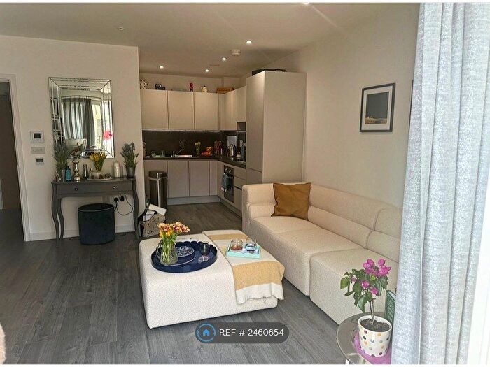 1 Bedroom Flat To Rent In Eider Apartments, London, NW9