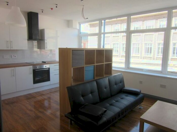 1 Bedroom Flat To Rent In Morris Buildings, Portland Street, Swansea., SA1