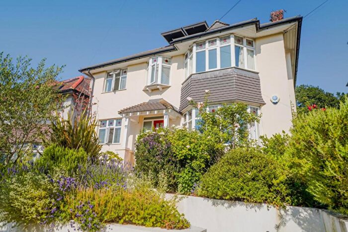 5 Bedroom Detached House For Sale In Ringmore Rise, Forest Hill, London, SE23