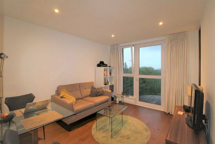 1 Bedroom Apartment To Rent In Ottley Drive, London, SE3