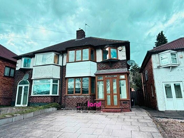 3 Bedroom Semi Detached House For Sale In Tyburn Road, Erdington, B24