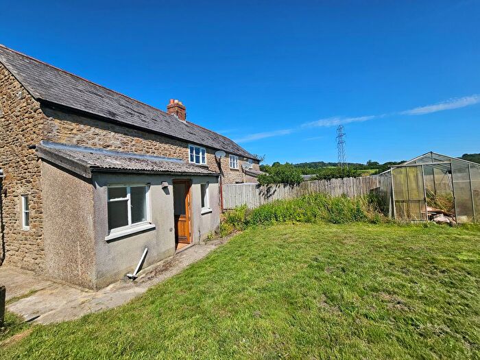 3 Bedroom Cottage To Rent In Halstock, Yeovil, BA22