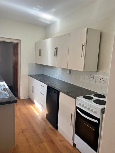 2 Bedroom Semi-Detached House To Rent In Wharf Road, Retford, DN22