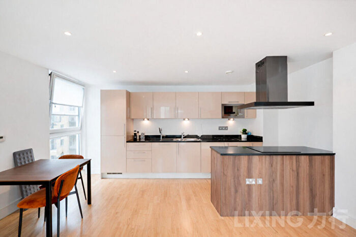 3 Bedroom Apartment To Rent In Denison House, Lanterns Way, Canary Wharf, E14
