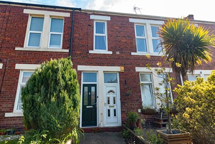 3 Bedroom Flat To Rent In Cawthorne Terrace, North Shields, NE29