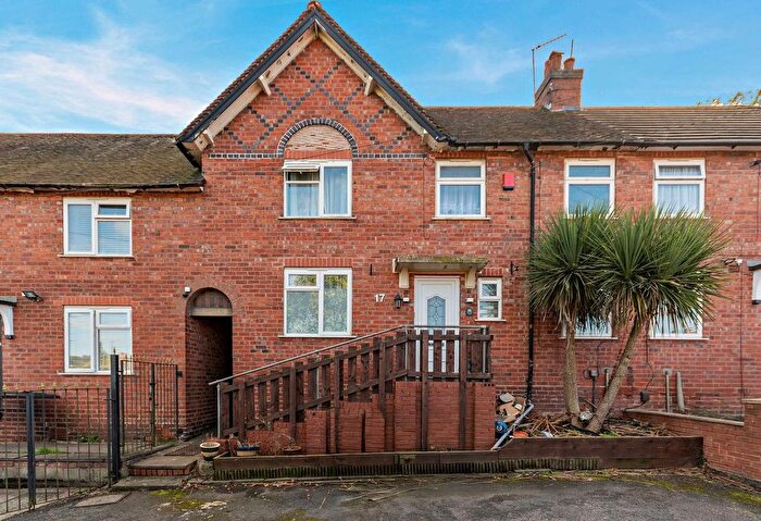 3 Bedroom Terraced House For Sale In High Avenue, Cradley Heath, B64
