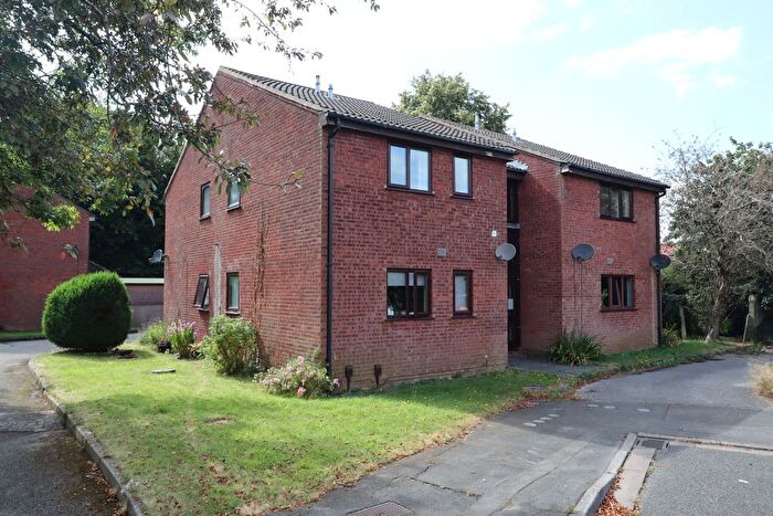 1 Bedroom Flat To Rent In Chesney Road, Lincoln, LN2