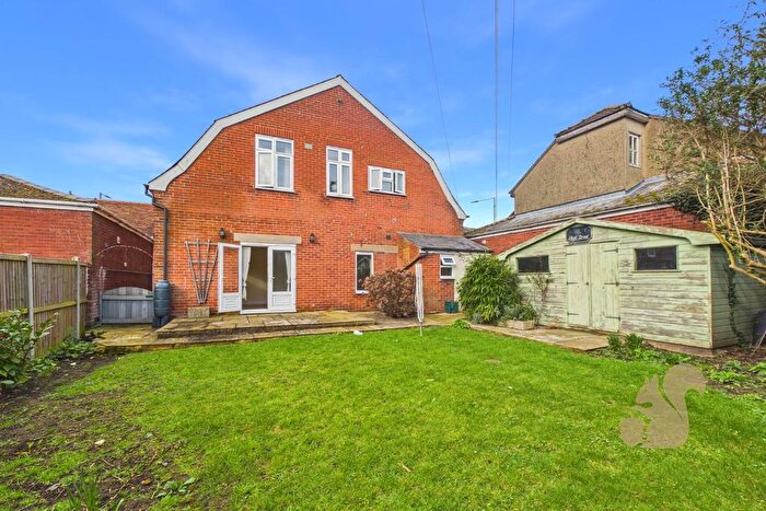 3 Bedroom Property For Sale In High Street, West Mersea, CO5