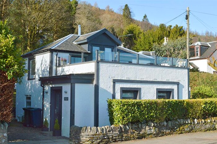 2 Bedroom Detached House For Sale In Rosneath, Helensburgh, Argyll And Bute, G84