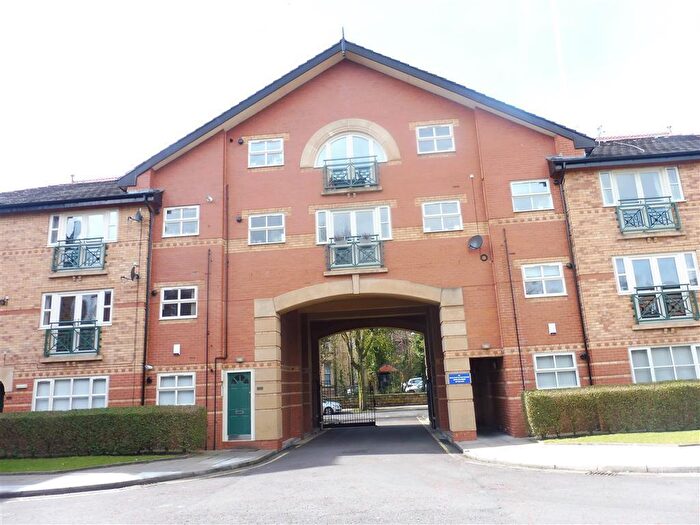 2 Bedroom Apartment To Rent In Brompton Court, Brompton Avenue, L17
