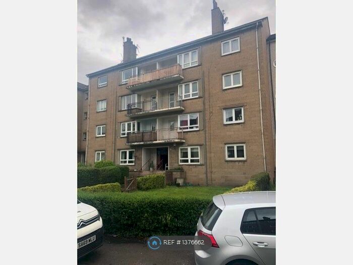 2 Bedroom Flat To Rent In Lochlea Road, Glasgow, G43