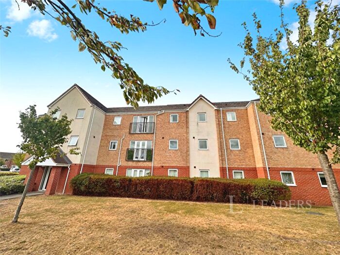 2 Bedroom Flat To Rent In Balmoral Way, B14