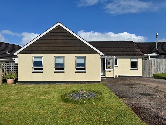 4 Bedroom Detached Bungalow For Sale In Four Ways Drive, Chulmleigh, EX18
