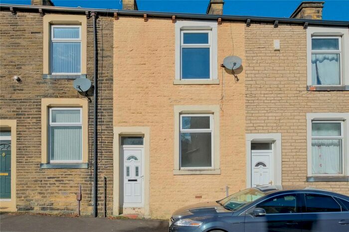 2 Bedroom Terraced House To Rent In Stoney Street, Burnley, BB11