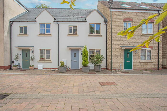 3 Bedroom Town House For Sale In Britannia Mews, Wotton-under-Edge, GL12
