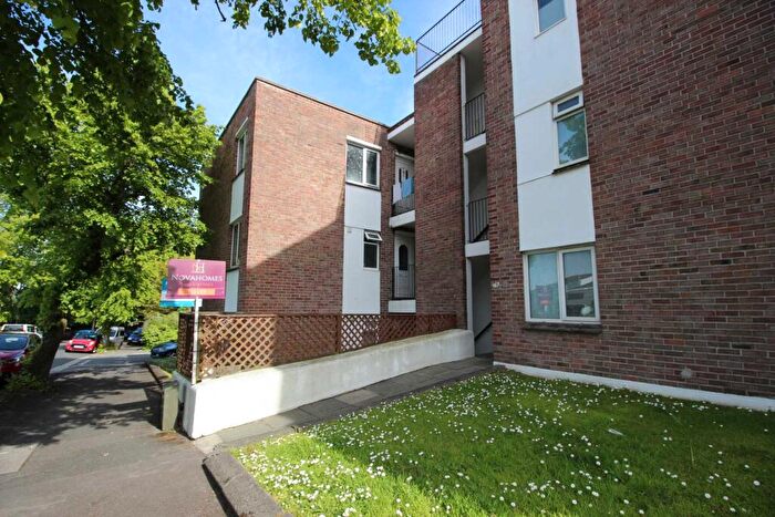2 Bedroom Flat For Sale In Stuart Road, Stoke, Plymouth, PL1