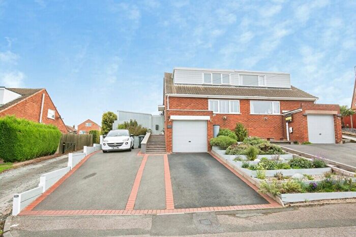 3 Bedroom Semi Detached House For Sale In Sherbrooke Avenue, Wilnecote, B77