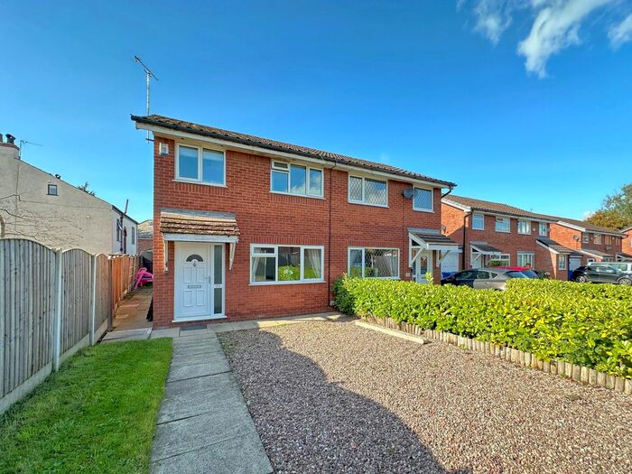 3 Bedroom Semi-Detached House For Sale In Orchard Brow, Rixton, WA3