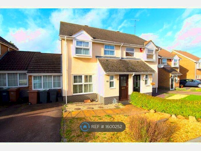 4 Bedroom Terraced House To Rent In Pomeroy Grove, Luton, LU2