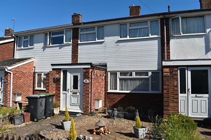 3 Bedroom Terraced House For Sale In Lordsmead, Cranfield, Bedford, MK43