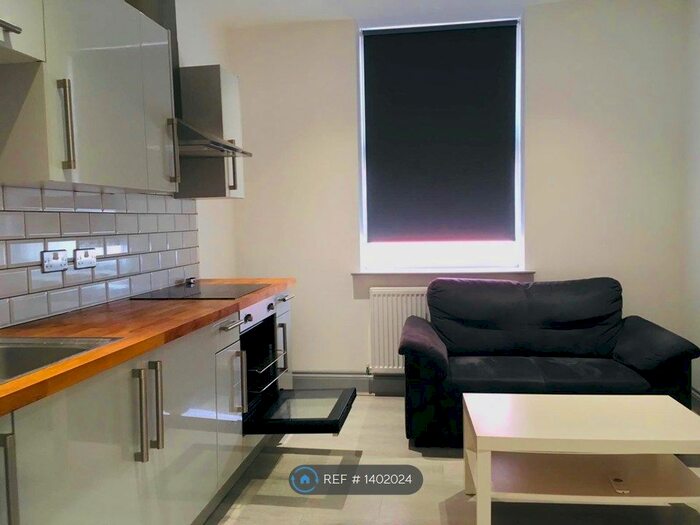 Studio To Rent In William Henry Street, Liverpool, L3