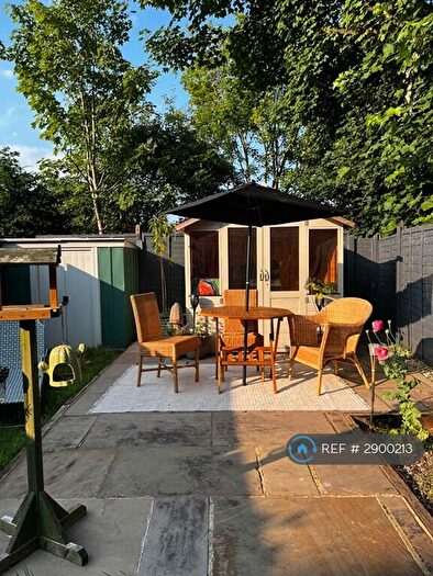 1 Bedroom Flat To Rent In Tavistock Walk, Carshalton, SM5