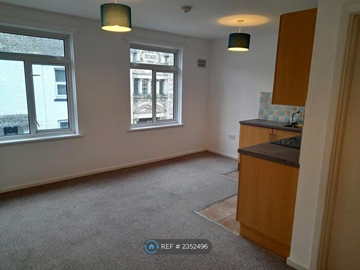 1 Bedroom Flat To Rent In Icen Way, Dorchester, DT1