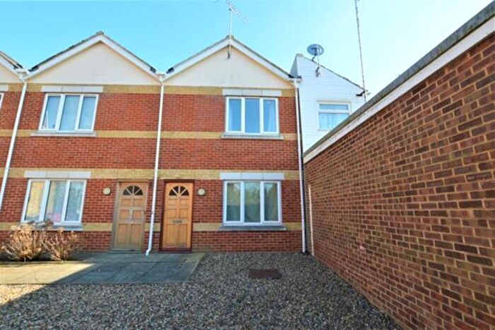 1 Bedroom Flat To Rent In Trafalgar Street, Gillingham, Kent, ME7