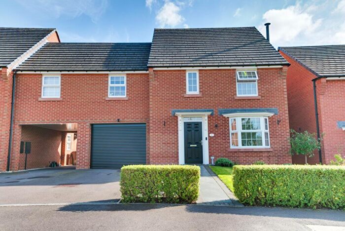 5 Bedroom Semi Detached House For Sale In Blue Cedar Way, Somerford, CW12
