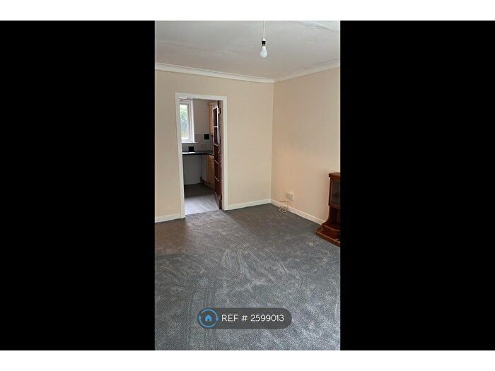 1 Bedroom Flat To Rent In West Main Street, Darvel, KA17