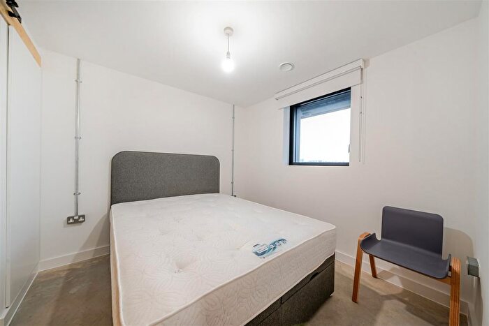 1 Bedroom Flat To Rent In Happy Walk, Leeds, LS9