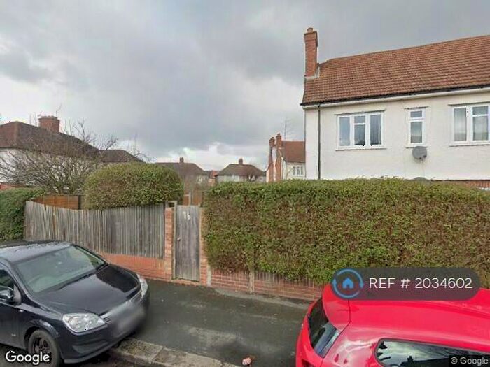 2 Bedroom Maisonette To Rent In Rees Gardens, Croydon, CR0