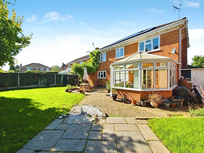 4 Bedroom Detached House For Sale In Gleneagles Close, Derby, DE3