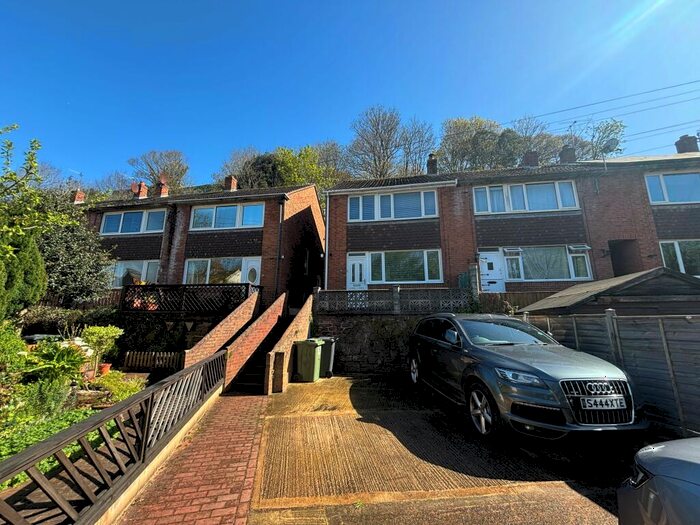 3 Bedroom House To Rent In Bonhay Road, St Davids, EX4