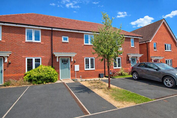 2 Bedroom Terraced House For Sale In Foxglove Way, Dudley, DY3