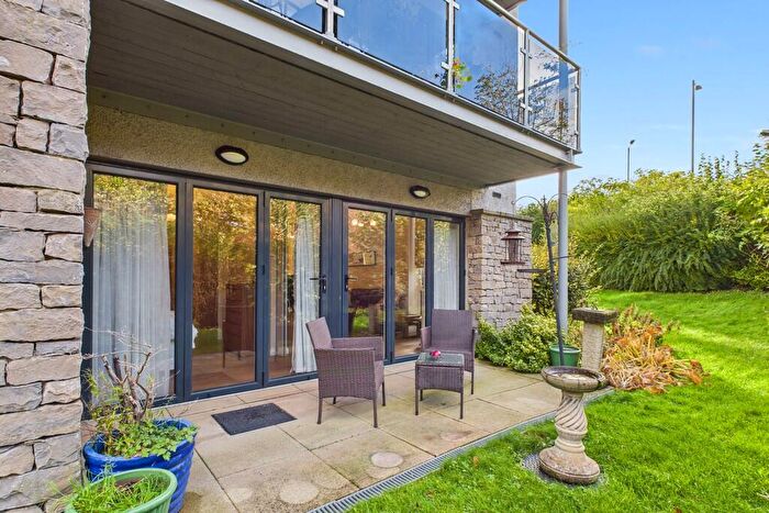 1 Bedroom Flat For Sale In Queen Elizabeth Court, Tram Lane, Kirkby Lonsdale, LA6