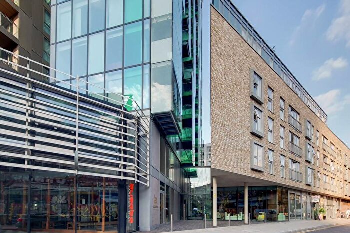 2 Bedroom Flat For Sale In Avantgarde Place, Shoreditch, London, E1