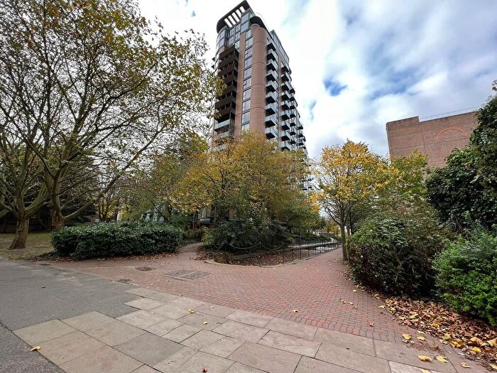 Studio To Rent In Cobblestone Square, London, E1W