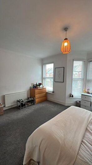 4 Bedroom Terraced House To Rent In Haydons Road, London, SW19