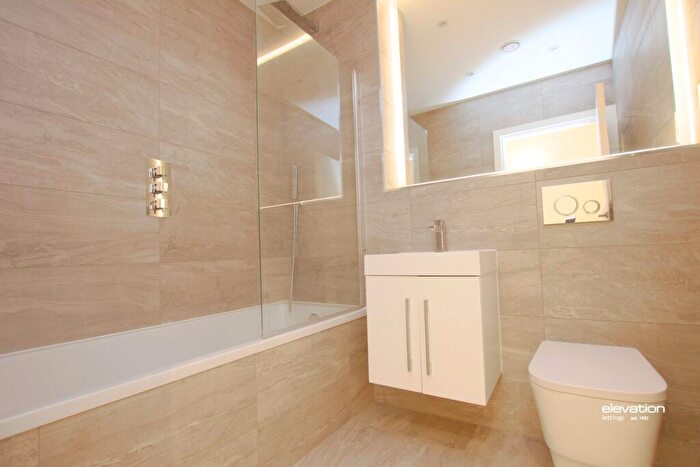 1 Bedroom Apartment To Rent In Silbury Boulevard, Milton Keynes, MK9