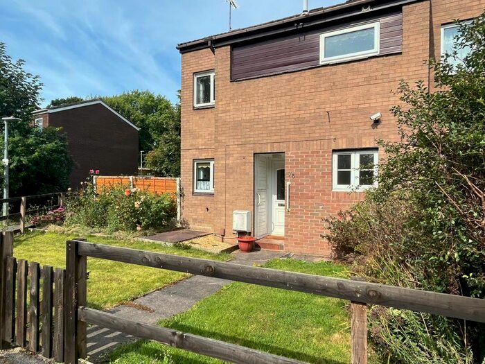 3 Bedroom Semi-Detached House To Rent In Brandsfarm Way, Telford, Shropshire, TF3