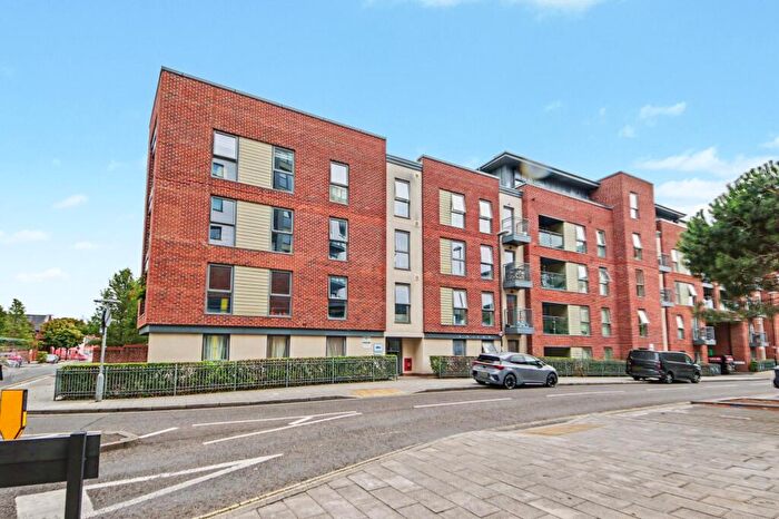 2 Bedroom Flat For Sale In John Thornycroft Road, Centenary Quay, SO19