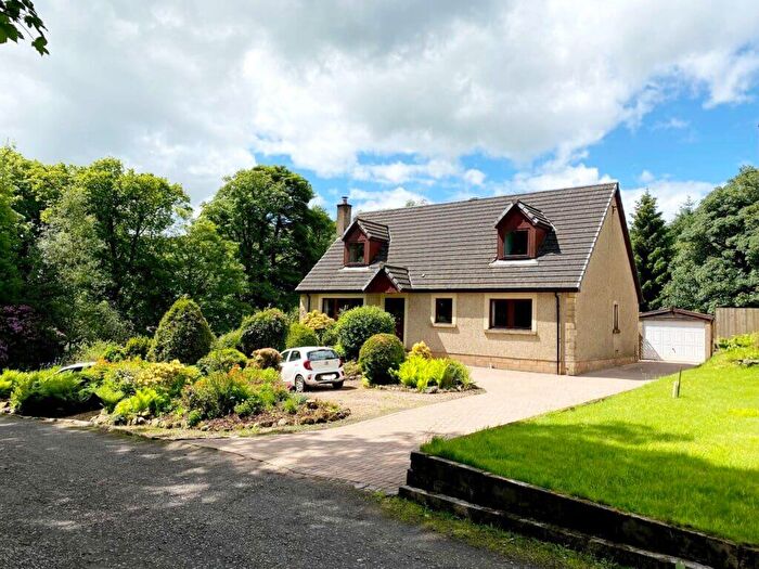 4 Bedroom Detached House For Sale In , Woodlands, Naemoor Road, Crook Of Devon, KY13