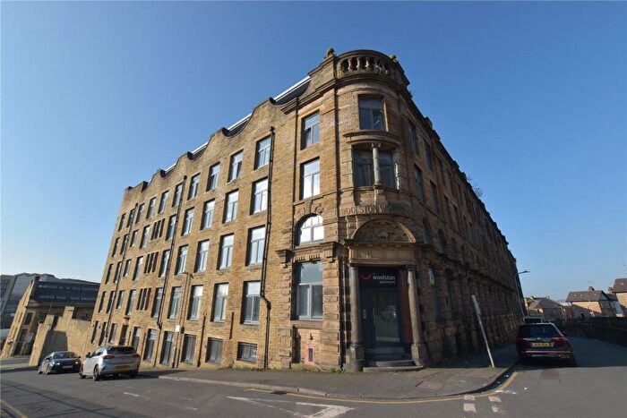 1 Bedroom Apartment For Sale In Woolston Warehouse, Grattan Road, Bradford, West Yorkshire, BD1