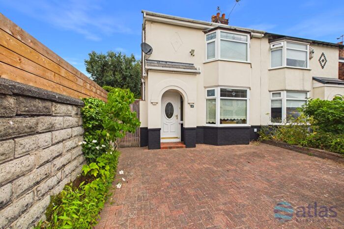 3 Bedroom Semi-Detached House For Sale In Lingfield Grove, Broadgreen, L14