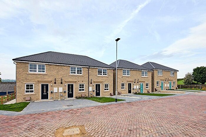 2 Bedroom Semi-Detached House For Sale In Well House Lane, Penistone, Barnsley, S36