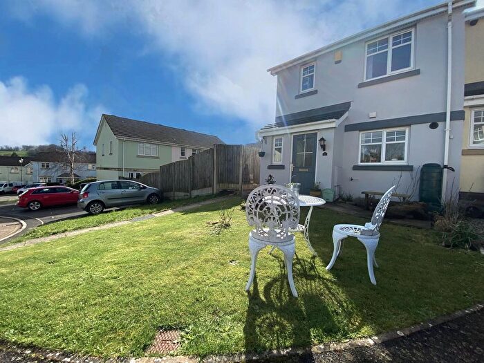 3 Bedroom End Of Terrace House For Sale In Holly Close, Chudleigh, Newton Abbot, TQ13
