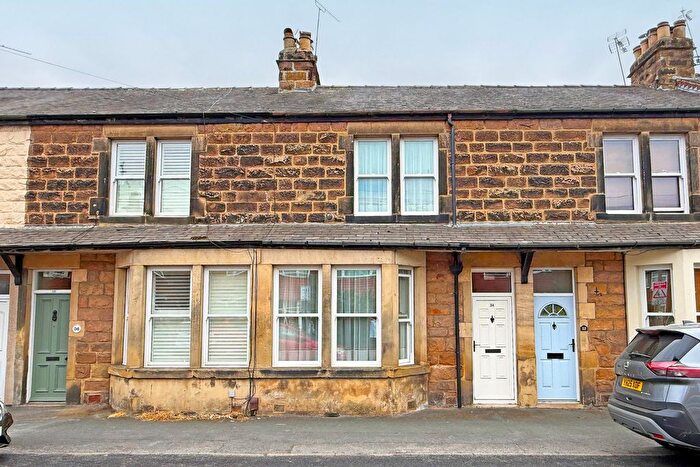2 Bedroom Terraced House For Sale In Silverfields Road, Harrogate, HG1
